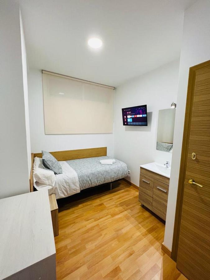 Hospedaje Colonia Vallecas Madrid Buitenkant foto